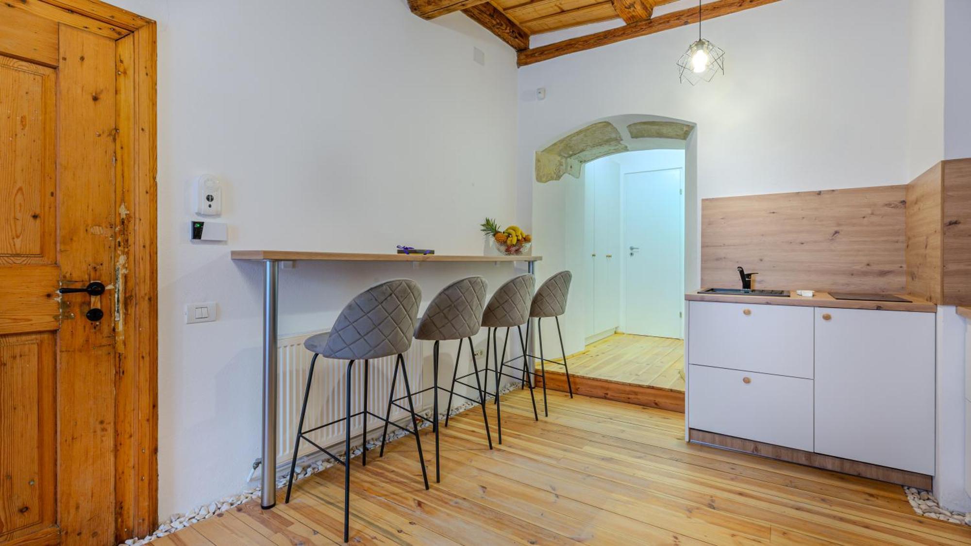 Ch6 By Rentable Apartment Брашов Екстериор снимка