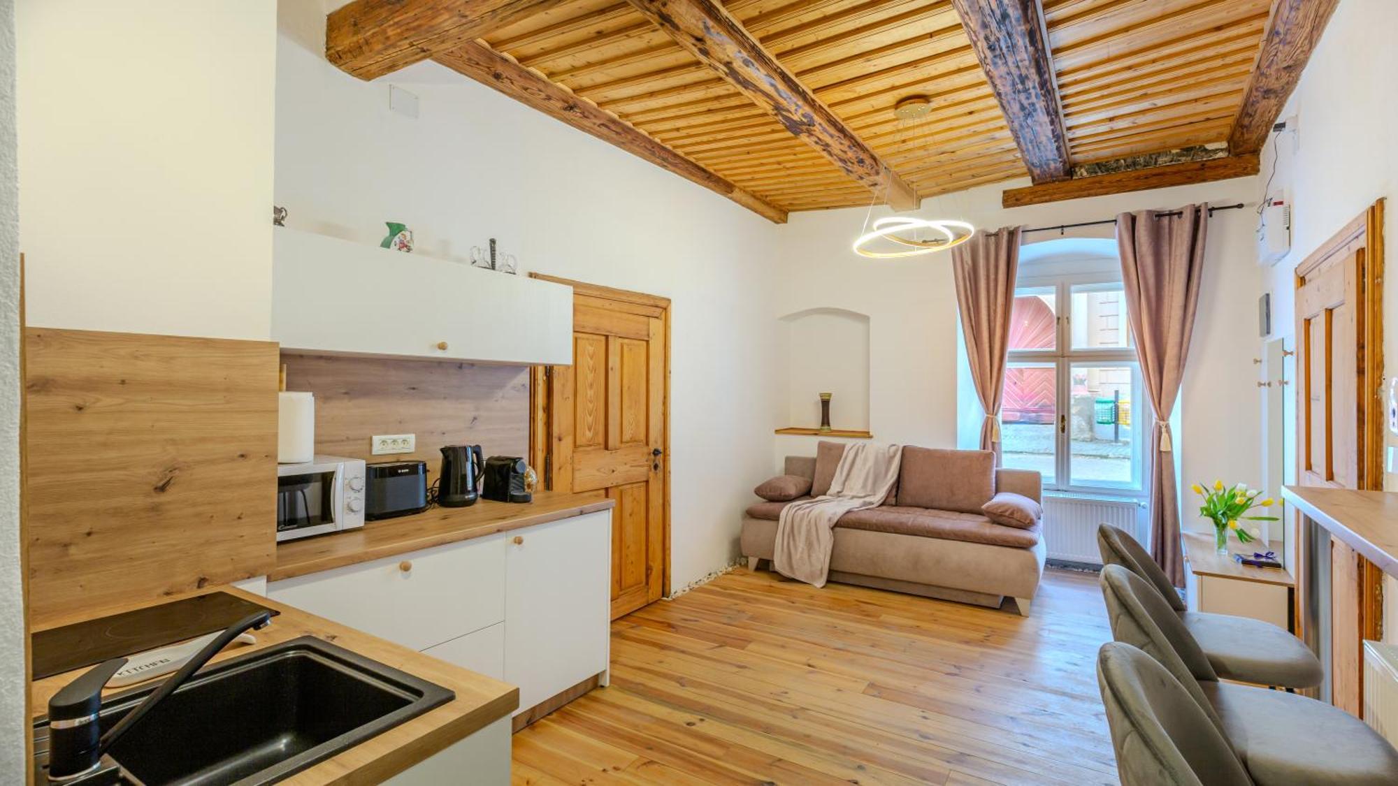 Ch6 By Rentable Apartment Брашов Екстериор снимка