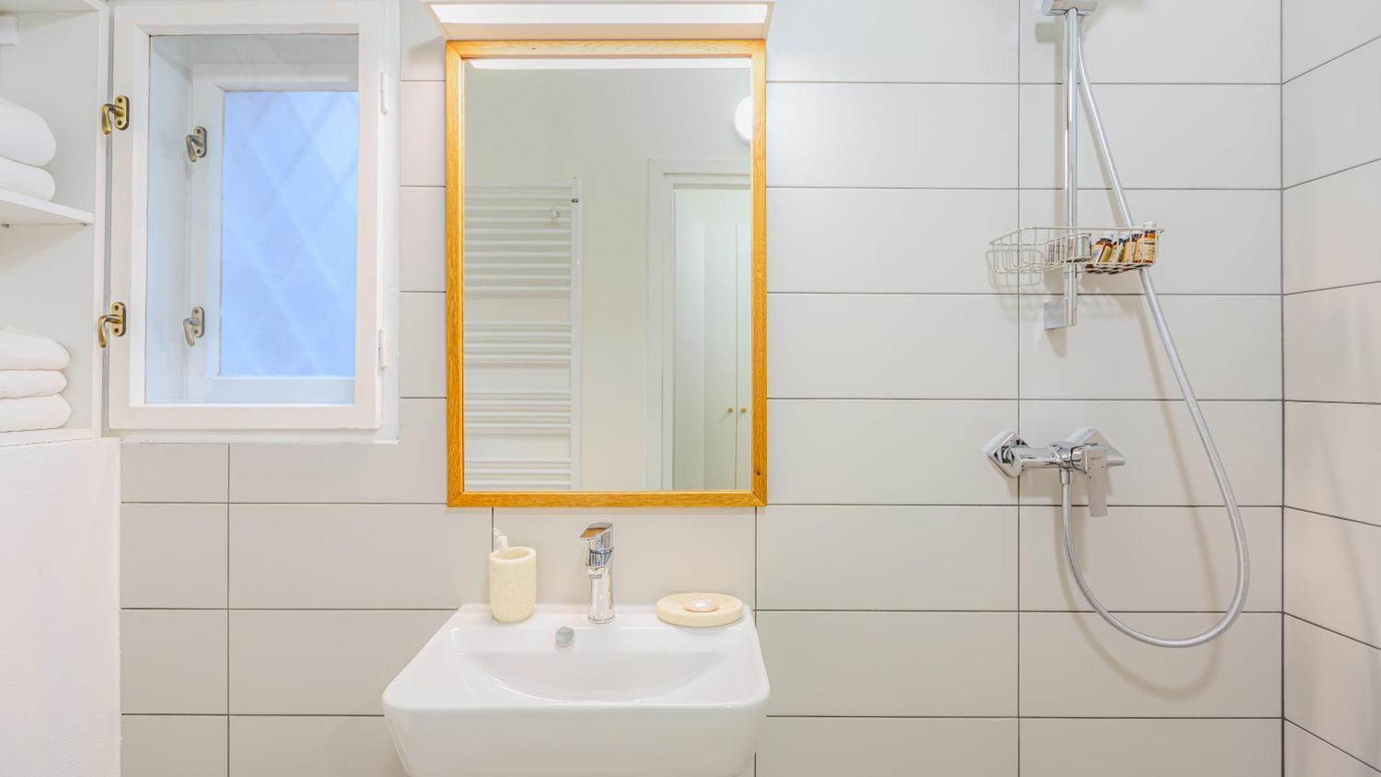 Ch6 By Rentable Apartment Брашов Екстериор снимка